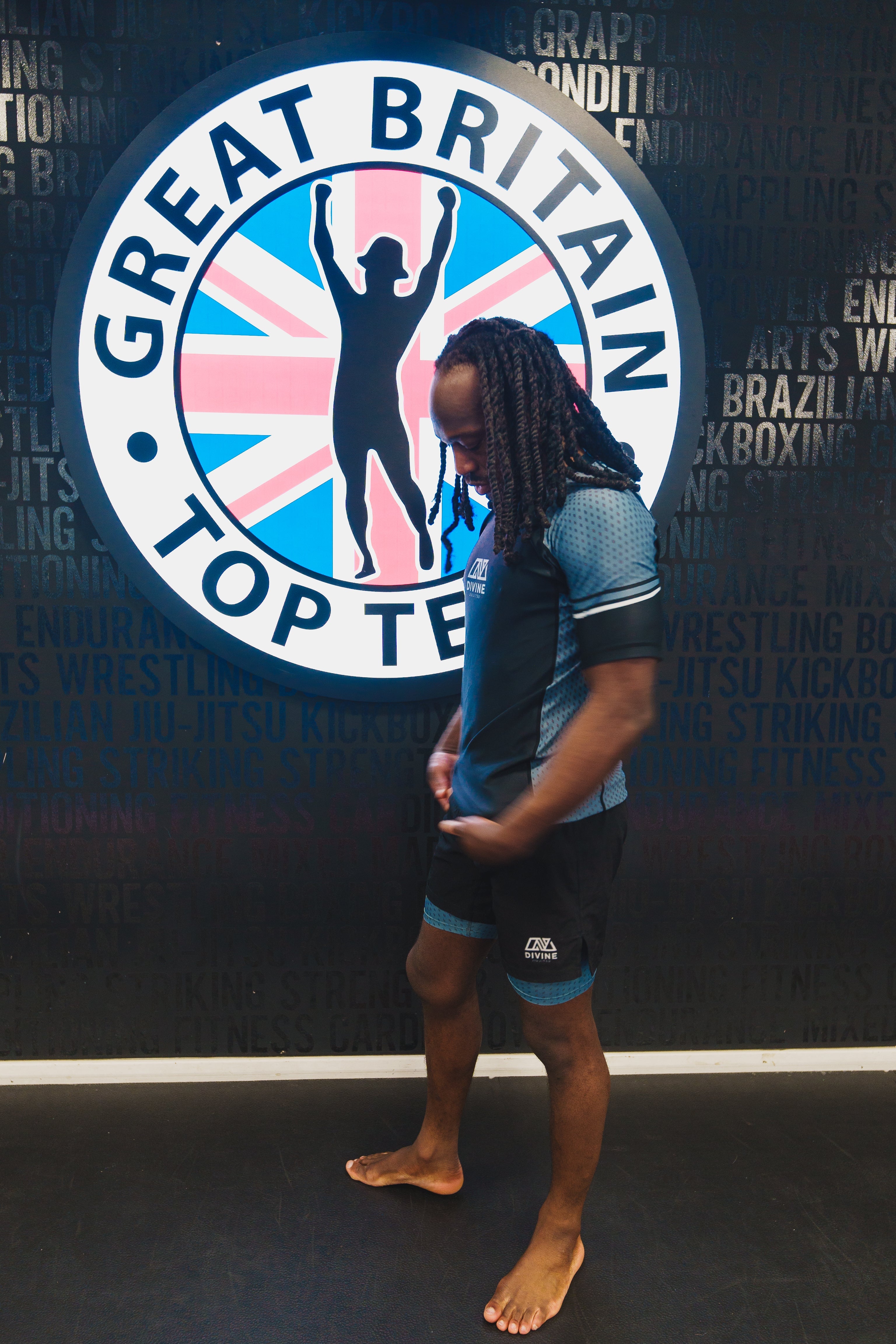 Beginner BJJ student wearing a rashguard before first class